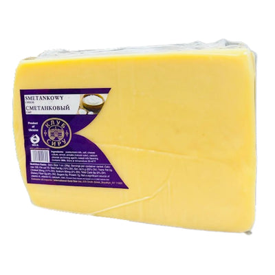 CHEESE SMETANKOVIY CHUNK 1/1LB CHEESE CLUB UKRAINE N42279